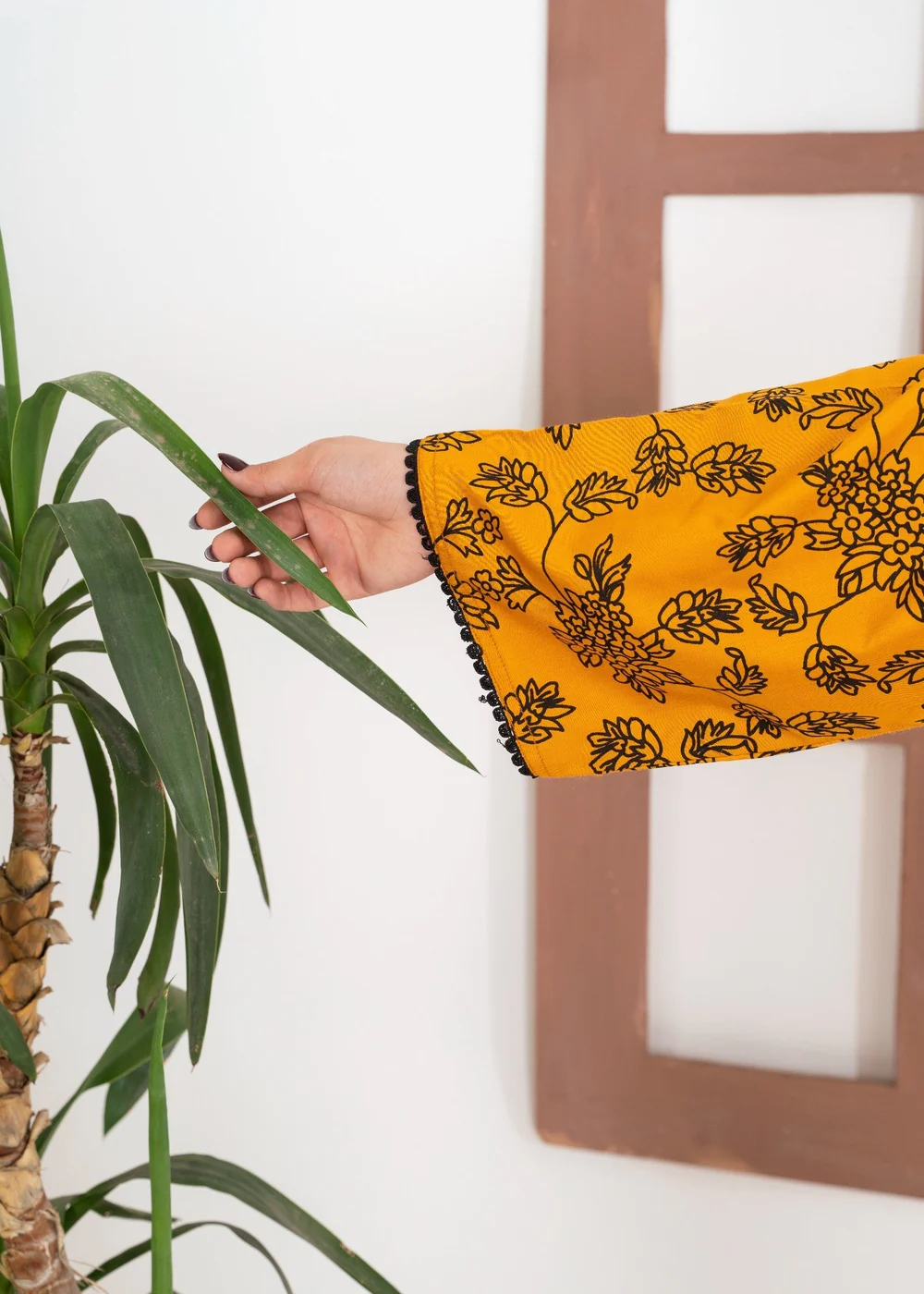 GULAAB MUSTARD 2PCS - Image 4